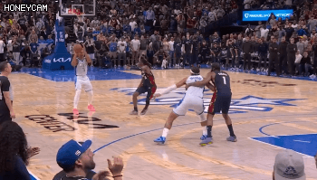 哈登：我拿命保证！呃…登哥的命不值钱！不值钱！|骑士|詹姆斯·哈登|魔术|奥兰多魔术队|克利夫兰骑士队_新浪体育_新浪新闻